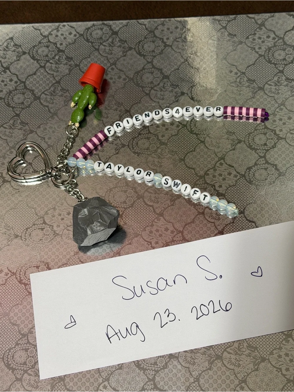 Taylor Swift Friends4Ever Beaded Keychain - Pink & White